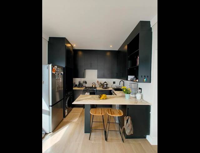 2 BEDROOM PROPERTY TO RENT IN MENLO PARK